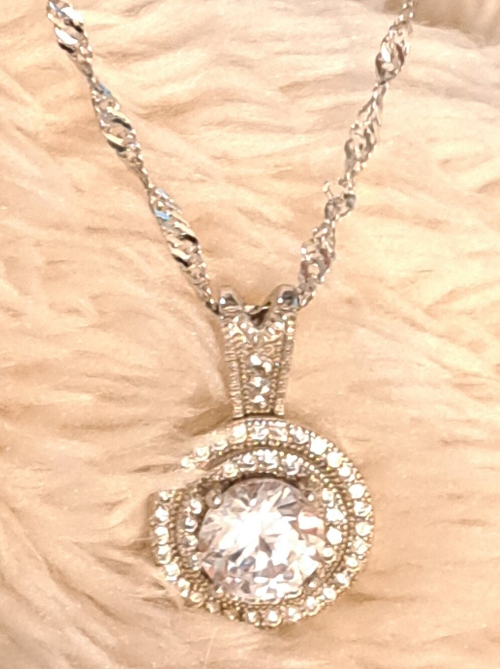 925 Silver Italy Crystal Pendant Necklace - Sparkling White Cubic Zirconia